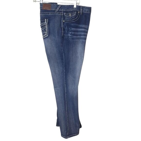 Maurices Womens Plus Straight-Leg Jeans 22 Thick Stitch Distressed Embroidered - Picture 2 of 6